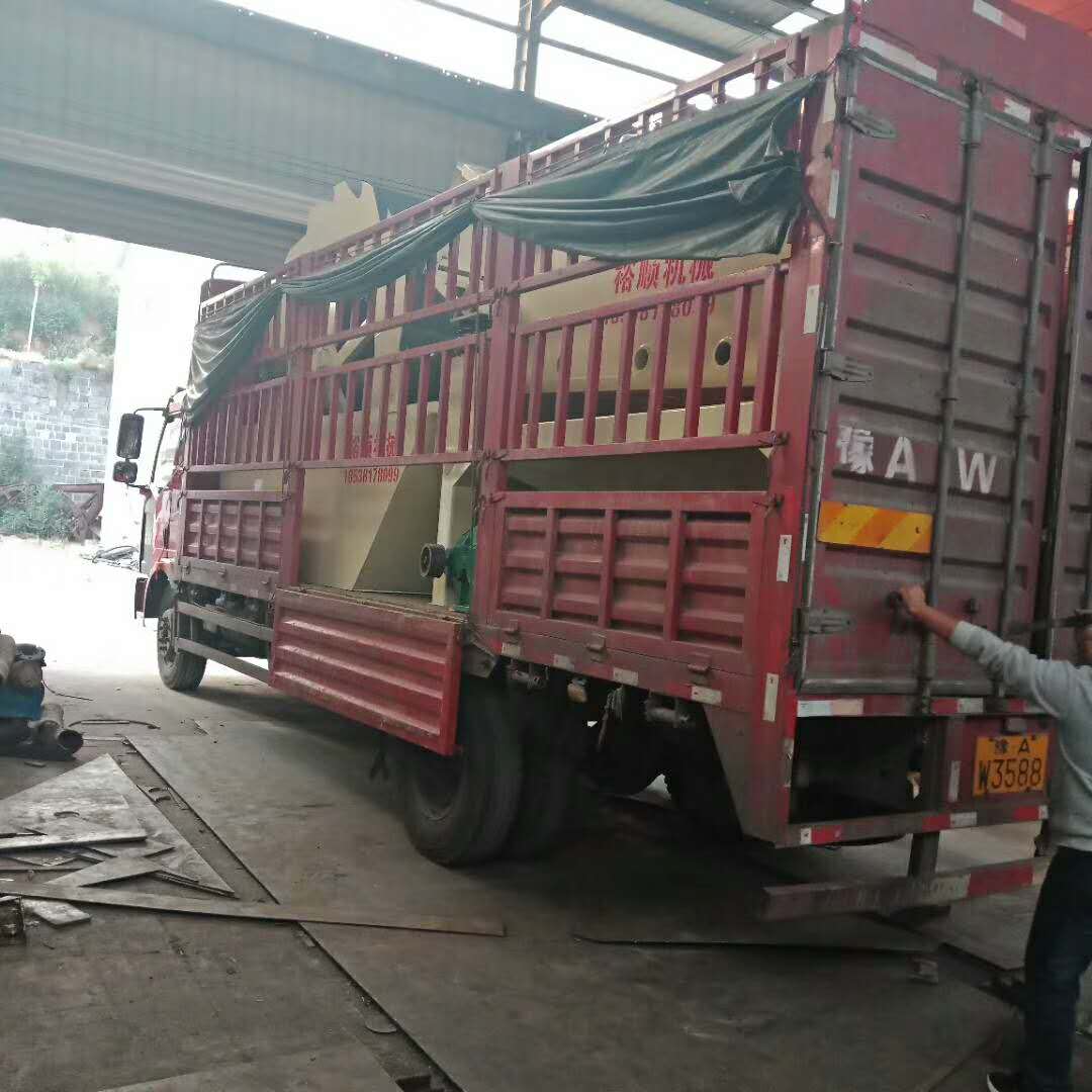 發(fā)往湖南婁底的細砂回收脫水一體機