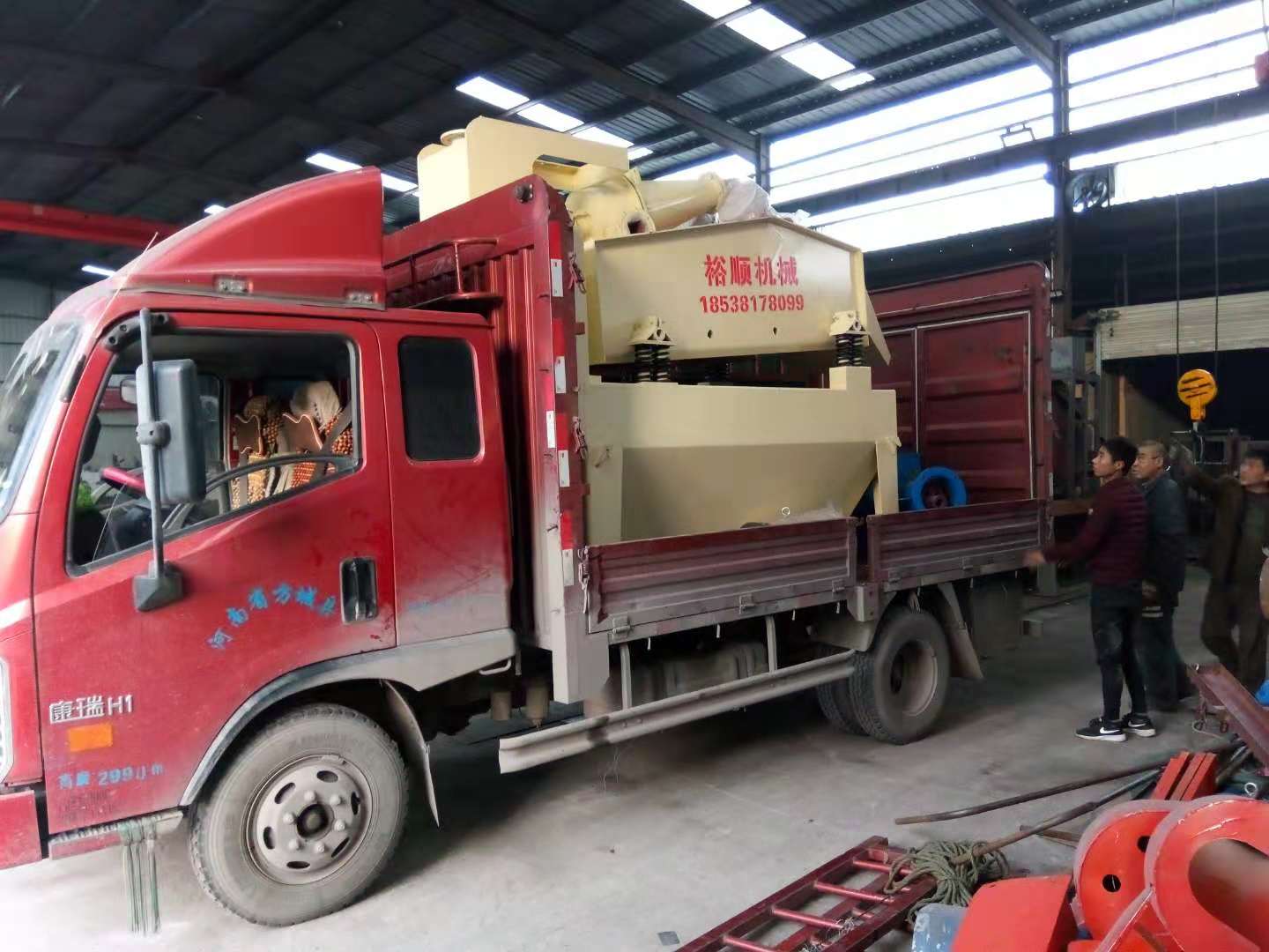 發(fā)往南陽的350細沙回收機