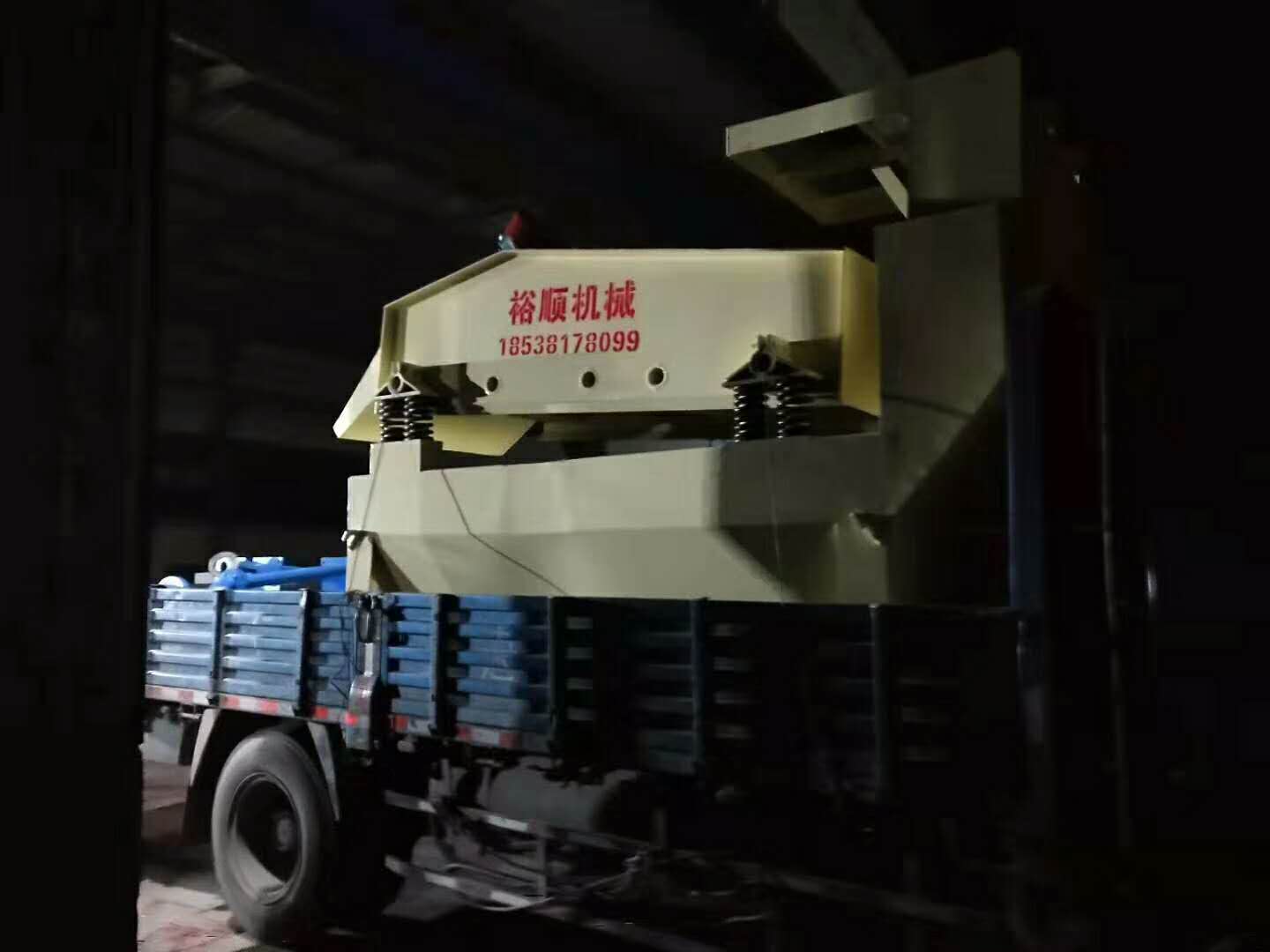 發往南陽方城750細砂回收機
