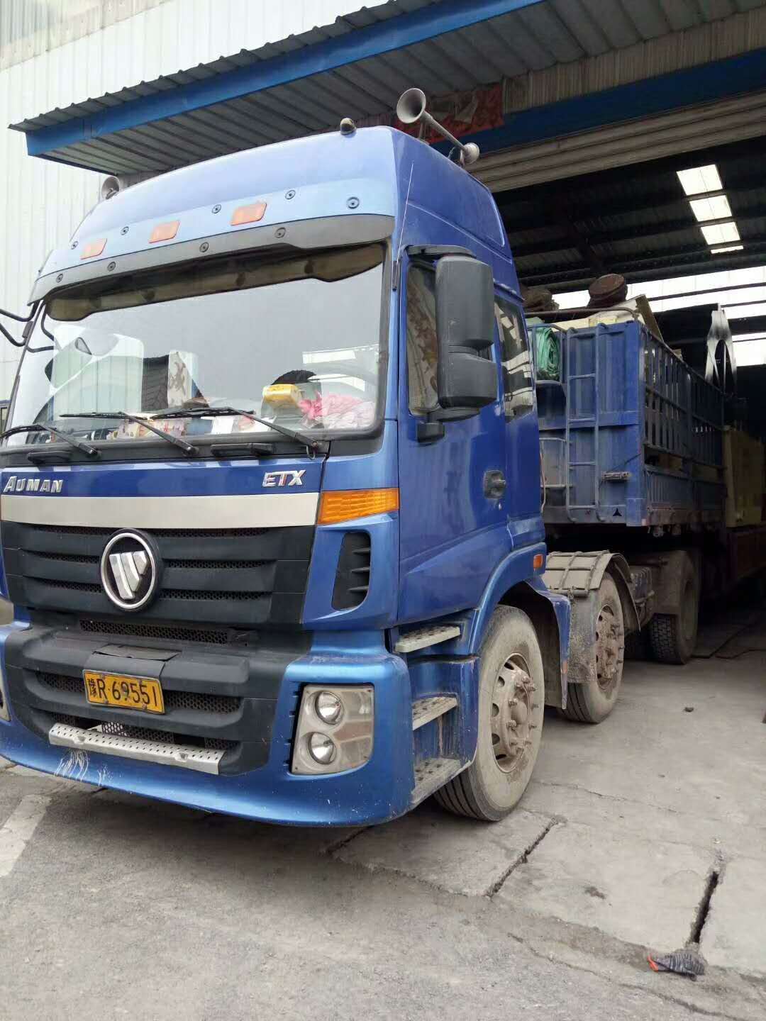 發往湖北荊門時產150噸的洗沙線,第一車已裝起
